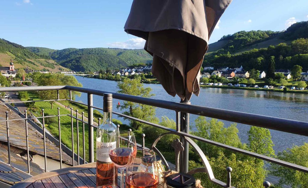 Ferienwohnung mit Balkon in Zell Mosel
